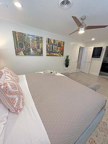 2077 Carambola Road, West Palm Beach, FL 33406