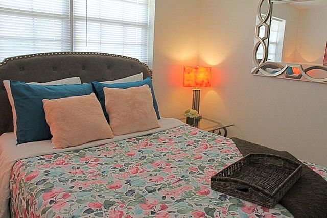 2077 Carambola Road, West Palm Beach, FL 33406