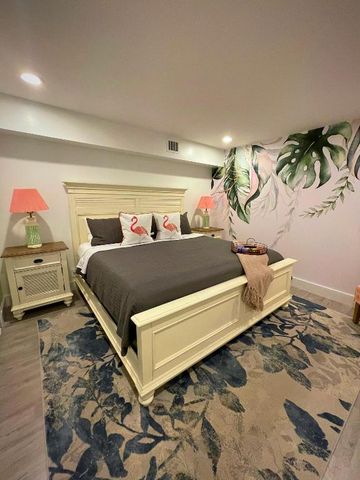 2077 Carambola Road, West Palm Beach, FL 33406