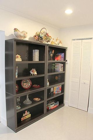 2077 Carambola Road, West Palm Beach, FL 33406