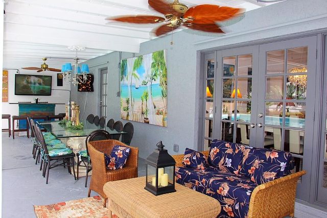 2077 Carambola Road, West Palm Beach, FL 33406