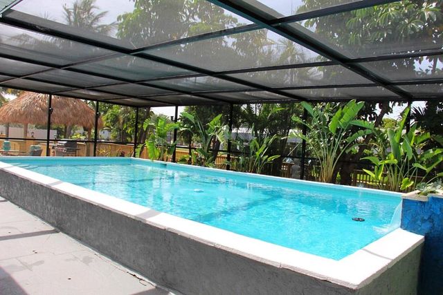 2077 Carambola Road, West Palm Beach, FL 33406