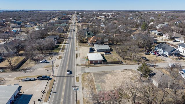 3424 Lee Street, Greenville, TX 75401