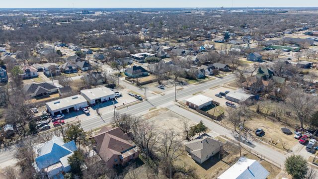 3424 Lee Street, Greenville, TX 75401