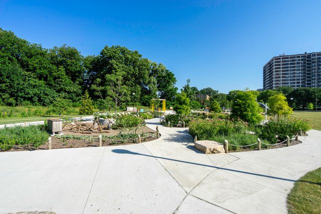 1522 E 59th Street 3E, Chicago, IL 60637