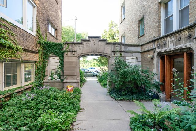 1522 E 59th Street 3E, Chicago, IL 60637