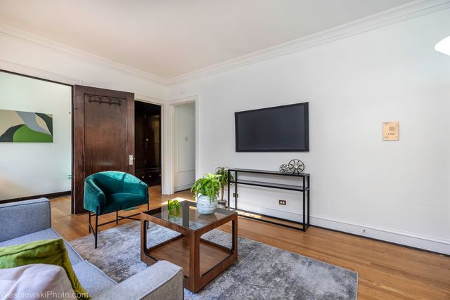 1522 E 59th Street 3E, Chicago, IL 60637