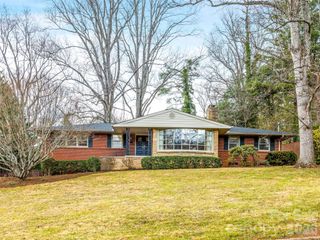 8 N Oak Forest Drive, Asheville, NC 28803