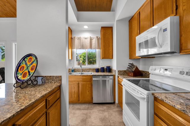70100 Mirage Cove Drive 2, Rancho Mirage, CA 92270