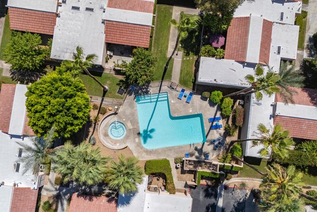 70100 Mirage Cove Drive 2, Rancho Mirage, CA 92270