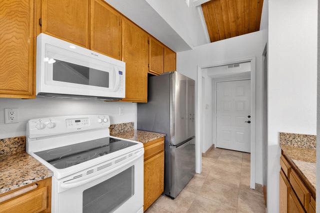 70100 Mirage Cove Drive 2, Rancho Mirage, CA 92270