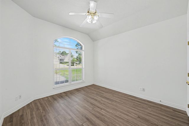 3334 Hemingway Drive, Montgomery, TX 77356