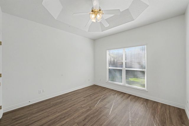 3334 Hemingway Drive, Montgomery, TX 77356
