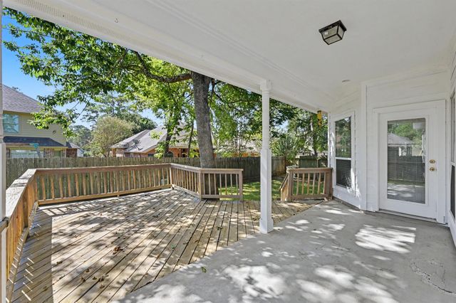 3334 Hemingway Drive, Montgomery, TX 77356