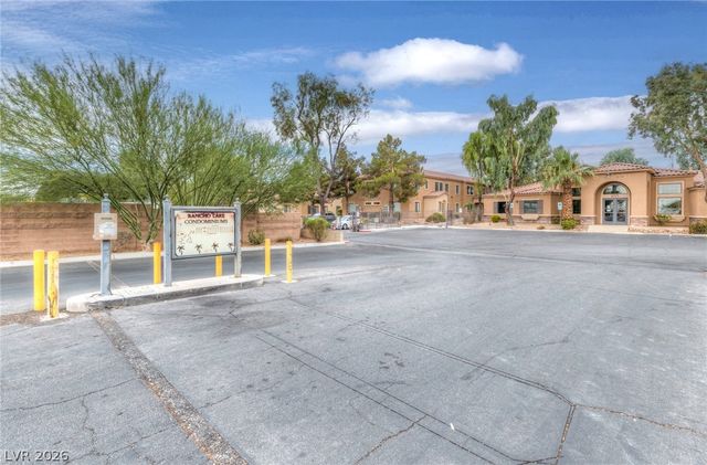 2171 Hussium Hills Street 204, Las Vegas, NV 89108