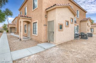 2171 Hussium Hills Street 204, Las Vegas, NV 89108