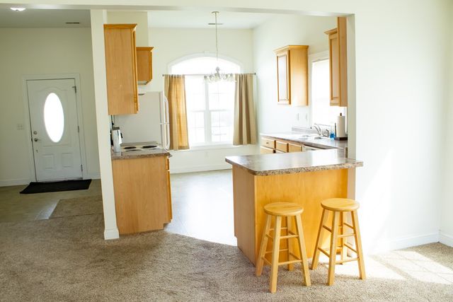 255 Wimbledon Dr, Mansfield, OH 44906