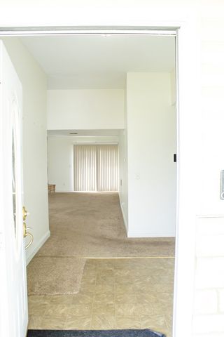 255 Wimbledon Dr, Mansfield, OH 44906