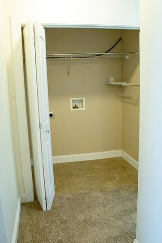 255 Wimbledon Dr, Mansfield, OH 44906