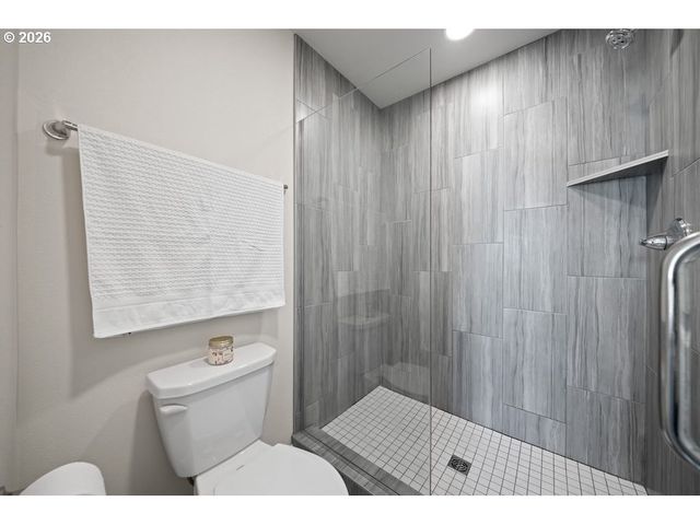 619 Se 36TH St, Battle Ground, WA 98604