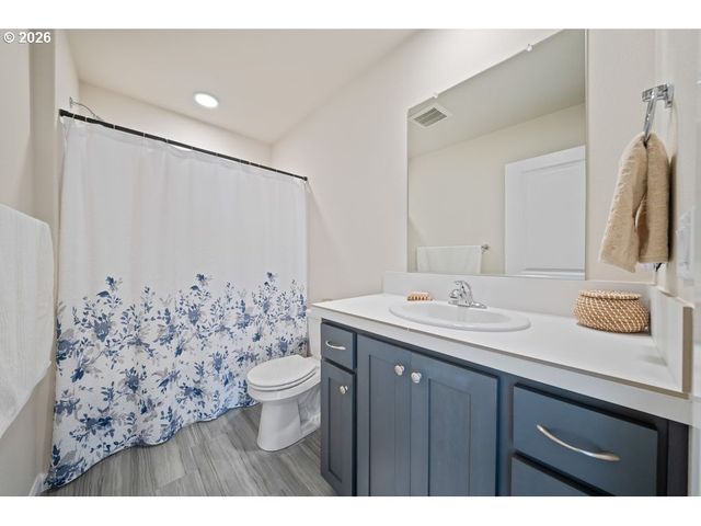 619 Se 36TH St, Battle Ground, WA 98604