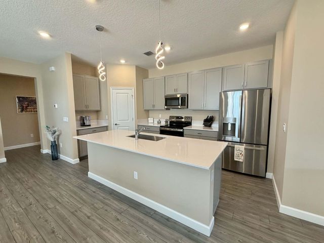 1561 SE Crosswood Way, Port St. Lucie, Port St Lucie, FL 34984