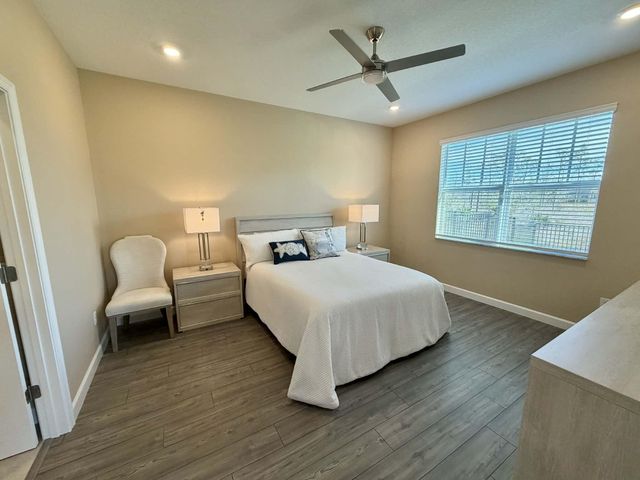 1561 SE Crosswood Way, Port St. Lucie, Port St Lucie, FL 34984