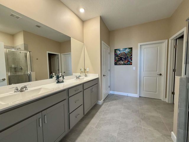 1561 SE Crosswood Way, Port St. Lucie, Port St Lucie, FL 34984