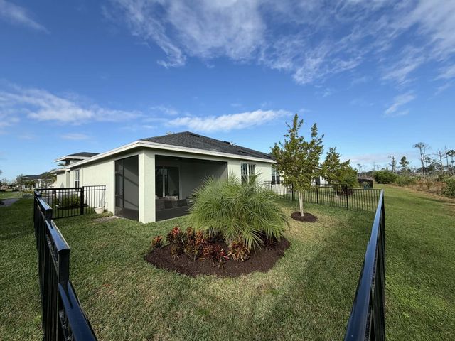 1561 SE Crosswood Way, Port St. Lucie, Port St Lucie, FL 34984