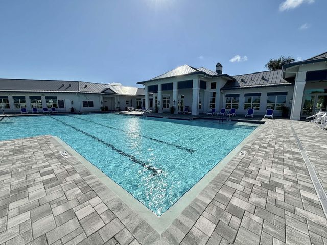 1561 SE Crosswood Way, Port St. Lucie, Port St Lucie, FL 34984