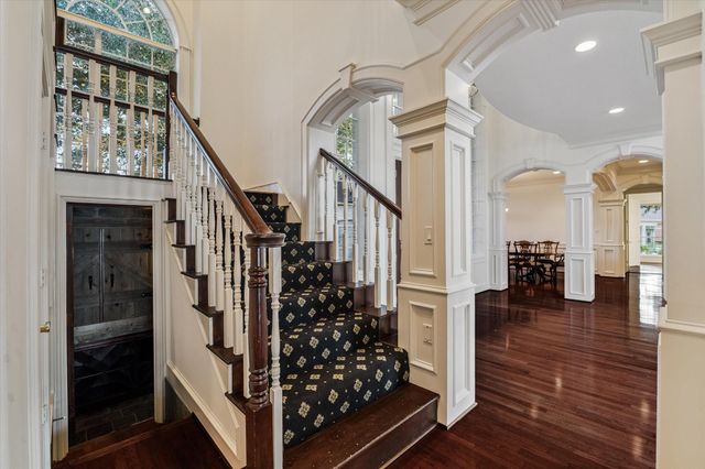 115 Lake Estates Drive, Montgomery, TX 77356