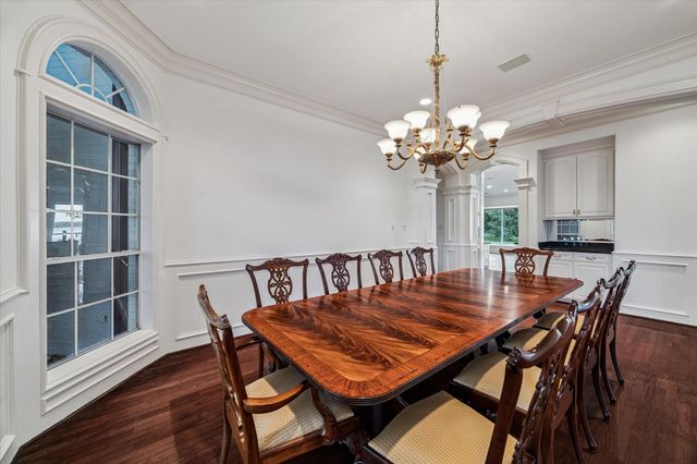 115 Lake Estates Drive, Montgomery, TX 77356