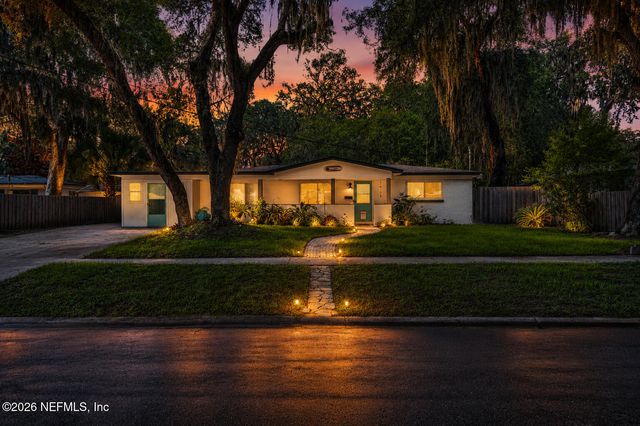 1148 PANUCO Avenue N, Jacksonville, FL 32233