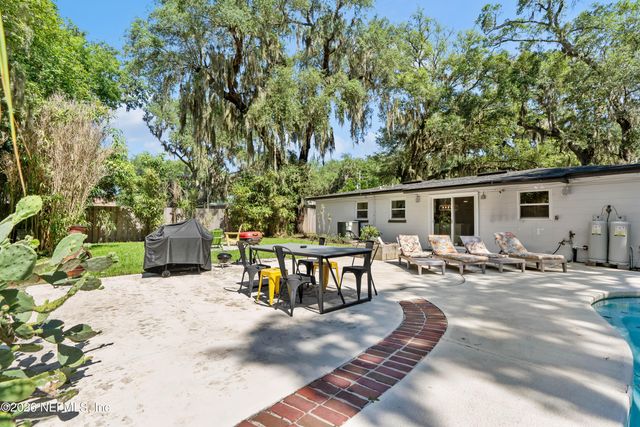 1148 PANUCO Avenue N, Jacksonville, FL 32233
