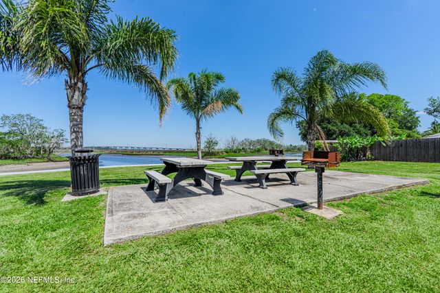 1148 PANUCO Avenue N, Jacksonville, FL 32233
