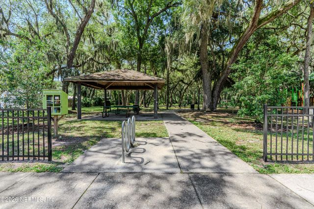 1148 PANUCO Avenue N, Jacksonville, FL 32233