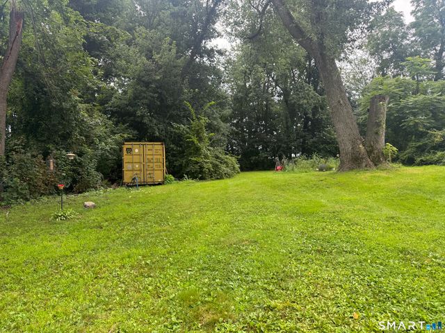 71 Freestone Avenue, Portland, CT 06480