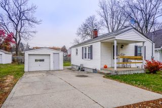 2227 43rd Street NW, Canton, OH 44709