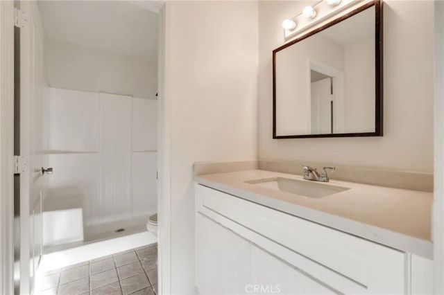 20061 N New Britain, Huntington Beach, CA 92646