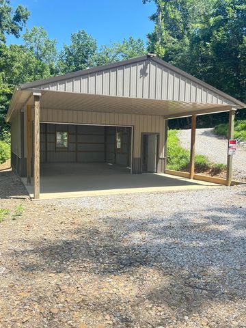 950 Bates Road, Nancy, KY 42544