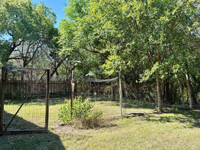 204 Aqua Vista Dr, Kerrville, TX 78028