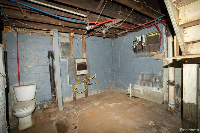 1544 W Philadelphia Street, Detroit, MI 48206