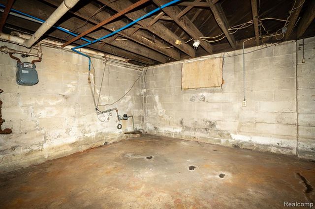 1544 W Philadelphia Street, Detroit, MI 48206