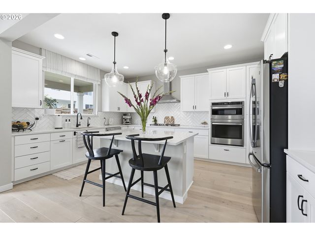 6682 Sw BRISBAND St, Wilsonville, OR 97070