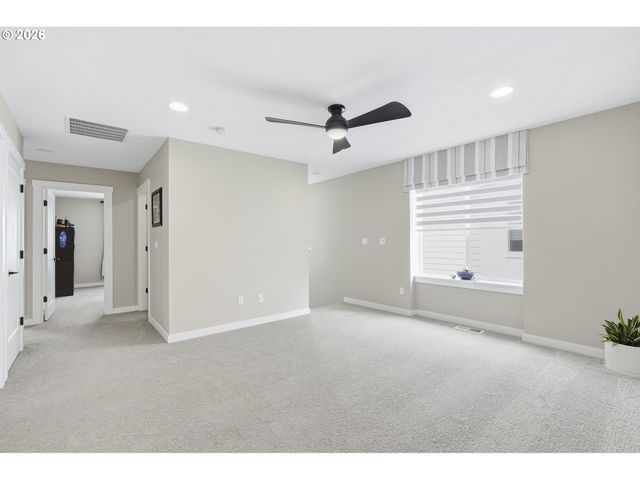 6682 Sw BRISBAND St, Wilsonville, OR 97070