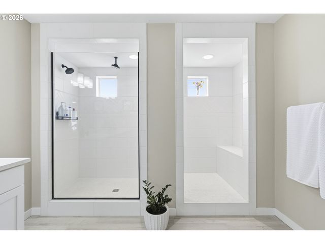 6682 Sw BRISBAND St, Wilsonville, OR 97070