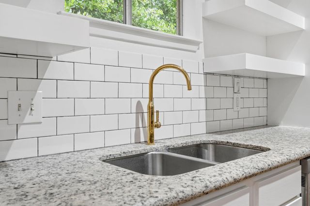 1616 Kipling Street C, Houston, TX 77006