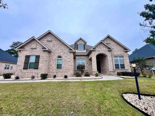 820 Kyler Lane, Bonaire, GA 31005