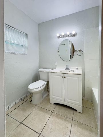 1230 NE 2nd, Fort Lauderdale, FL 33304