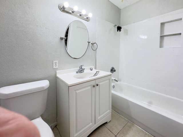 1230 NE 2nd, Fort Lauderdale, FL 33304